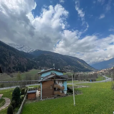 Adamello Apartment Vione