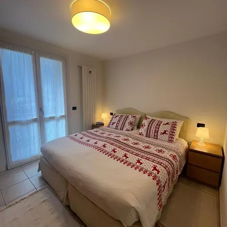 Adamello Apartamento *